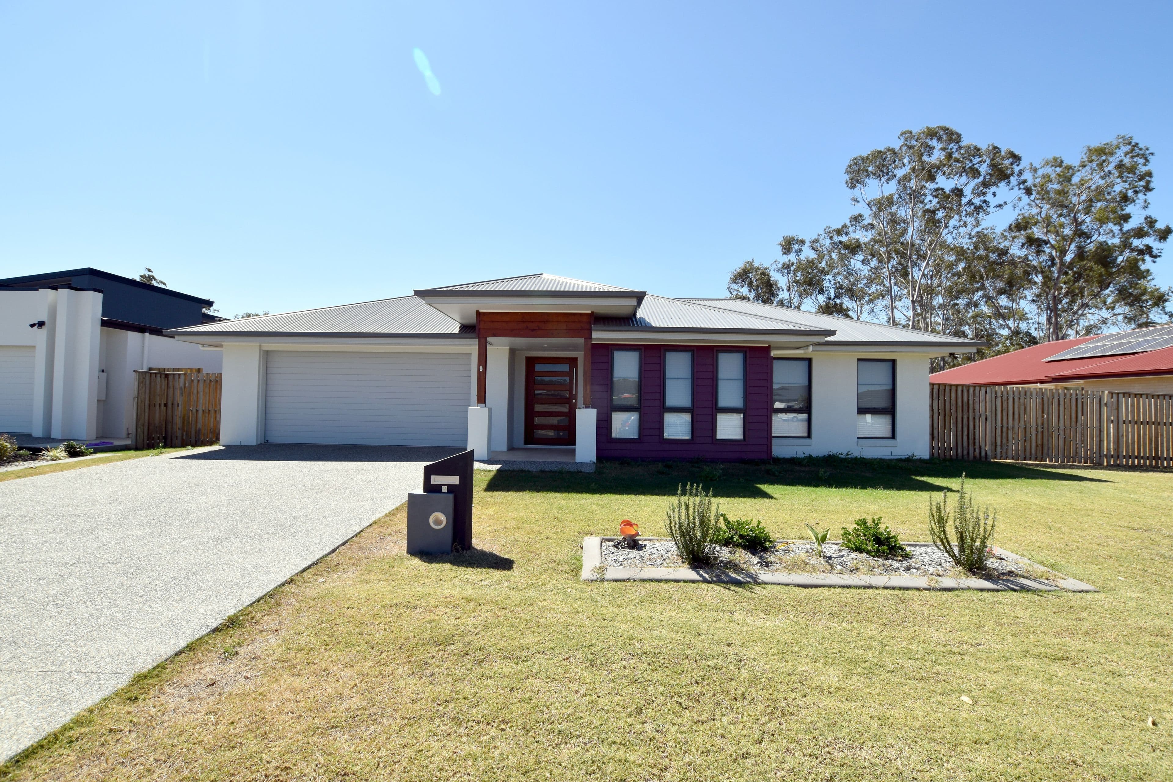 9 Cascade Close, New Auckland QLD 4680, New Auckland - Image 1