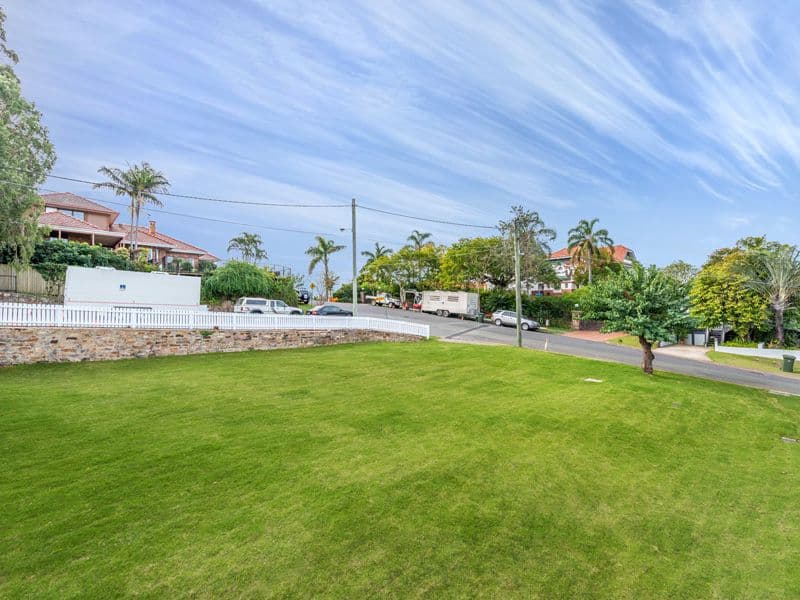 8 Rupert Street, Windsor QLD 4030, Windsor - Thumbnail 3
