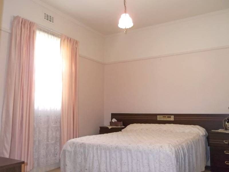 7 Lae Street, West Footscray - Thumbnail 8