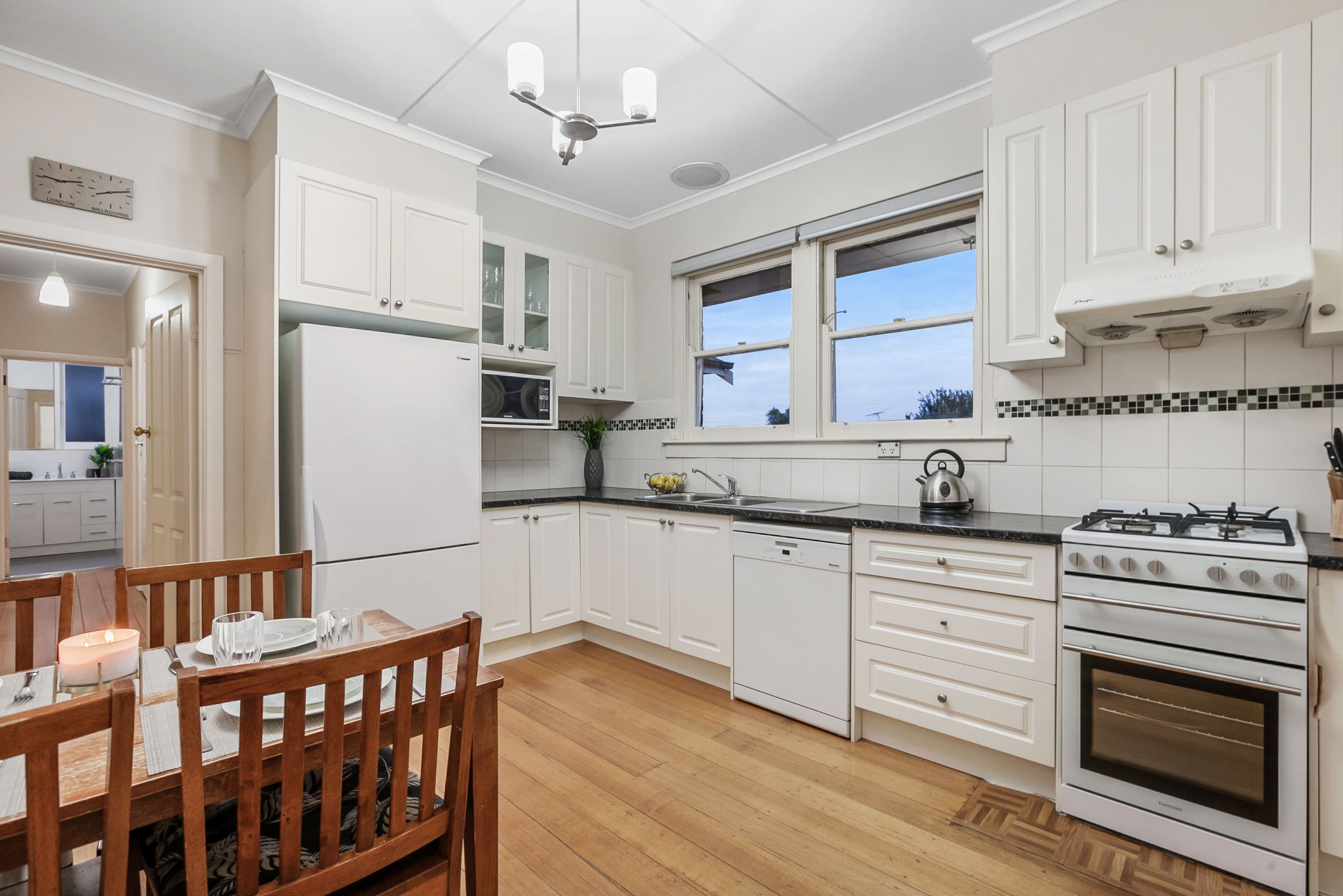27 McGowan Avenue, Preston VIC 3072, Preston - Thumbnail 4