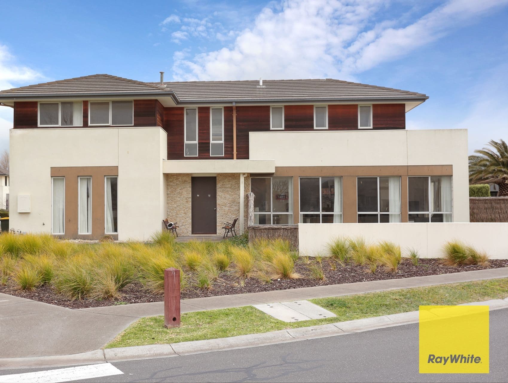 13 Signature Boulevard, Sanctuary Lakes VIC 3030, Sanctuary Lakes - Image 1