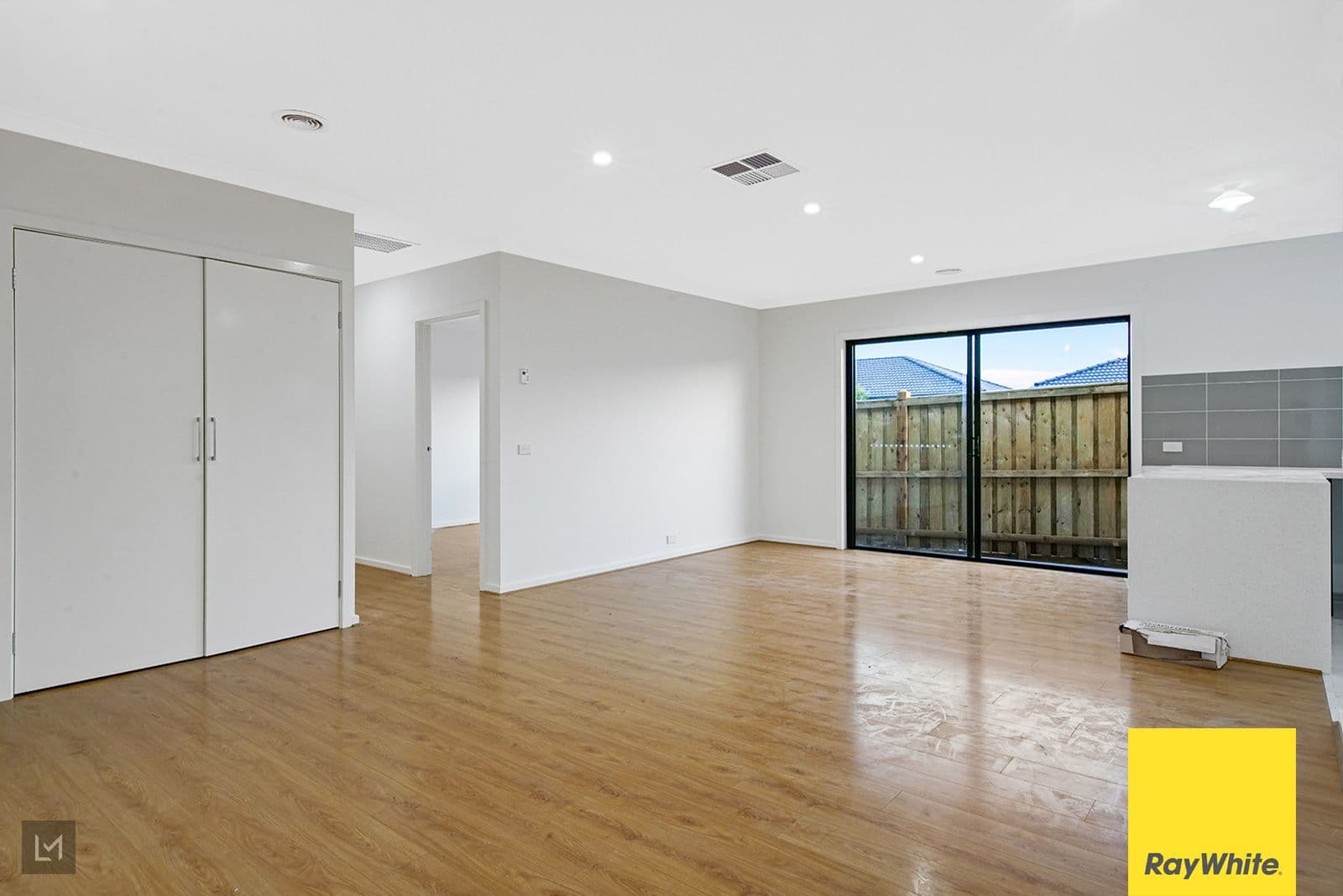 17 Bendigo Drive, Tarneit VIC 3029, Tarneit - Thumbnail 4