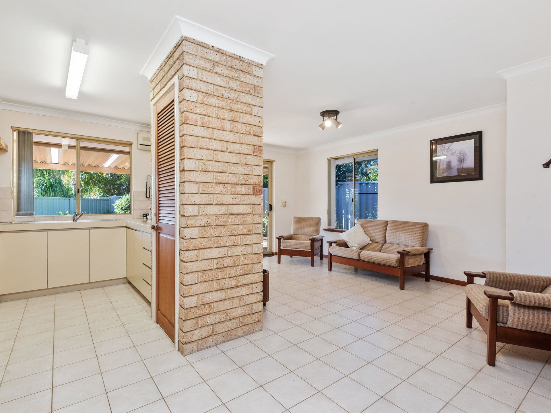 6b Dunbar Close, Kingsley WA 6026, Kingsley - Thumbnail 6