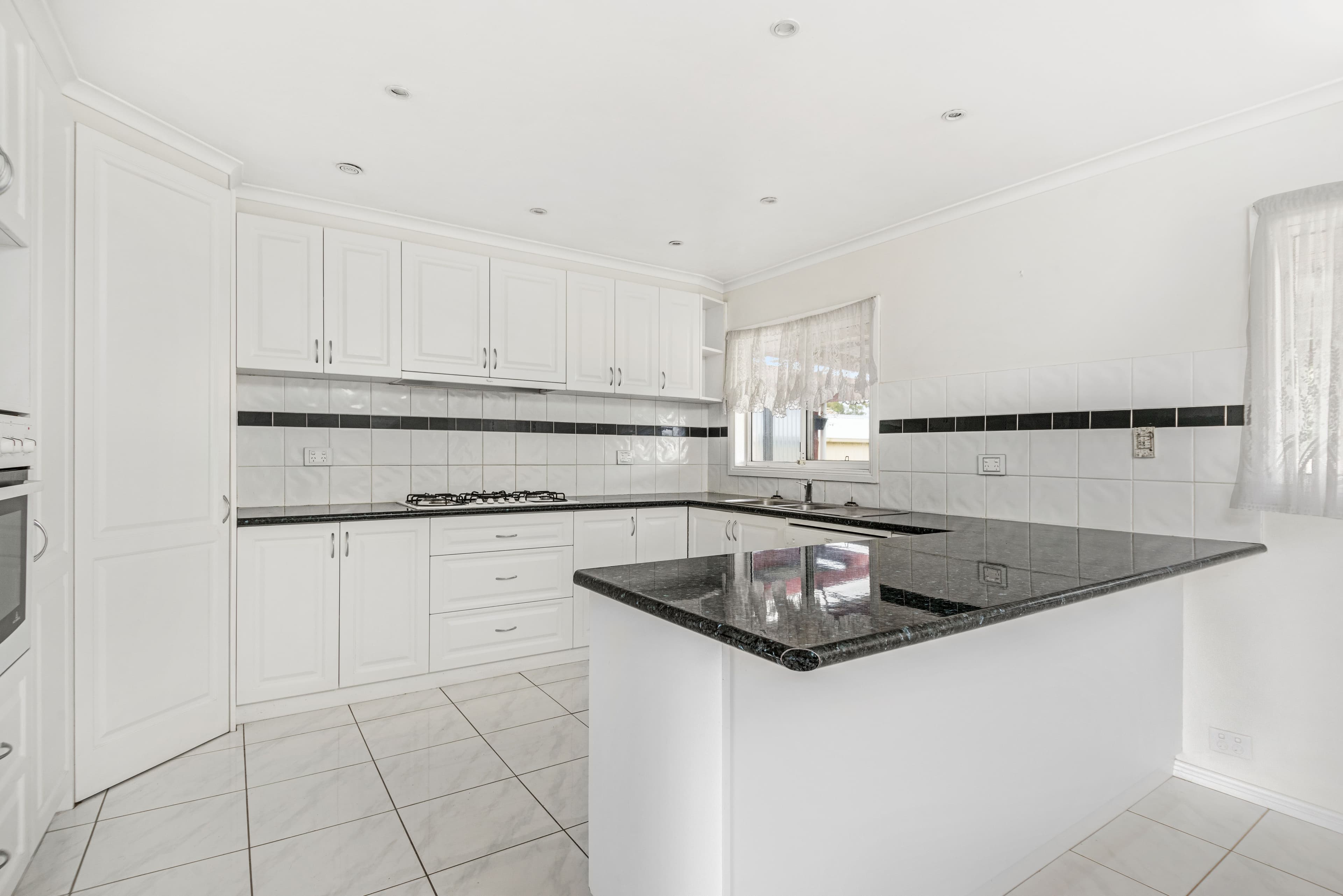 9 Whitta Street, Sebastopol VIC 3356, Sebastopol - Thumbnail 8