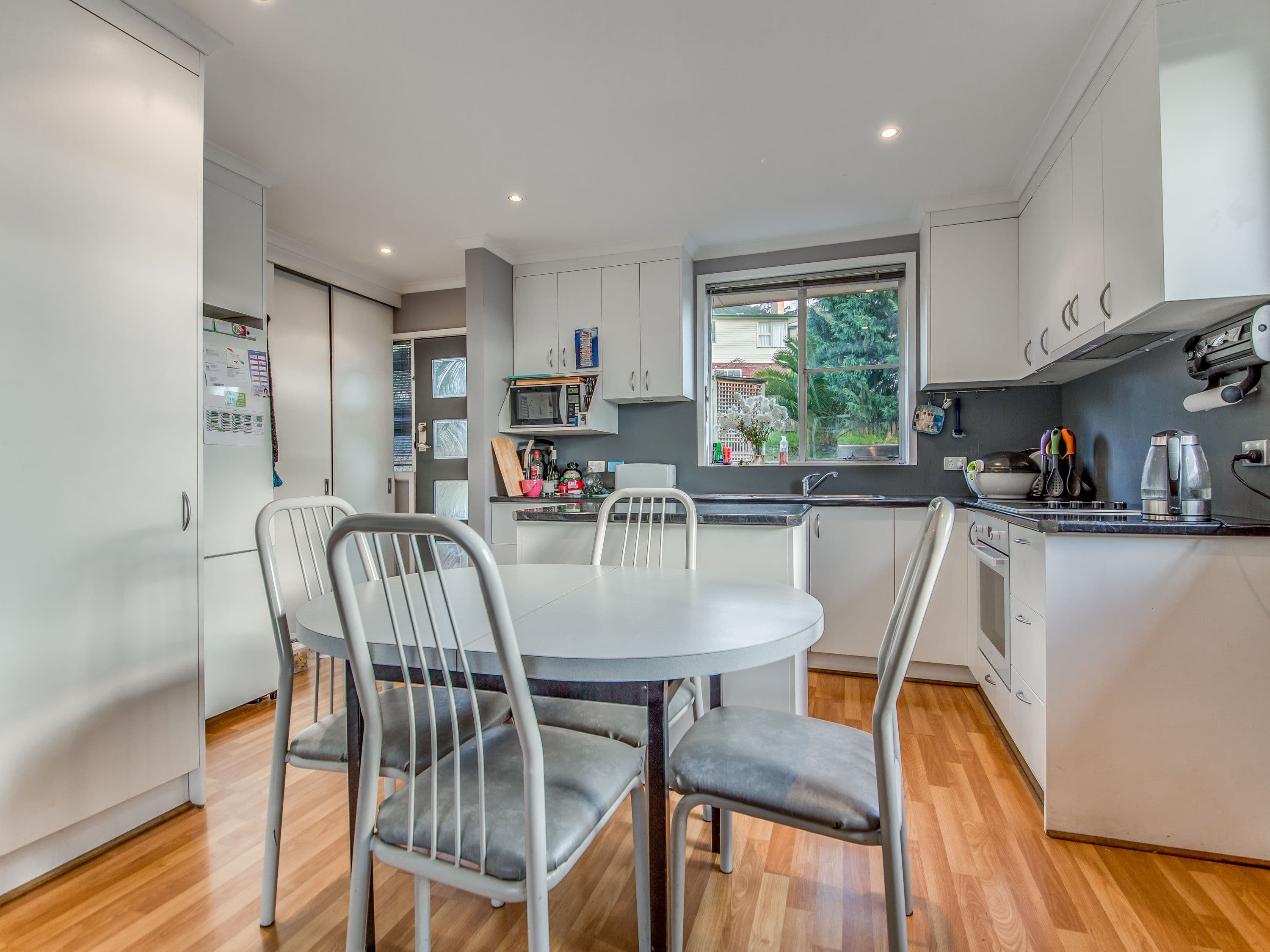 13 Bilinga Street, Mornington TAS 7018, Mornington - Thumbnail 2