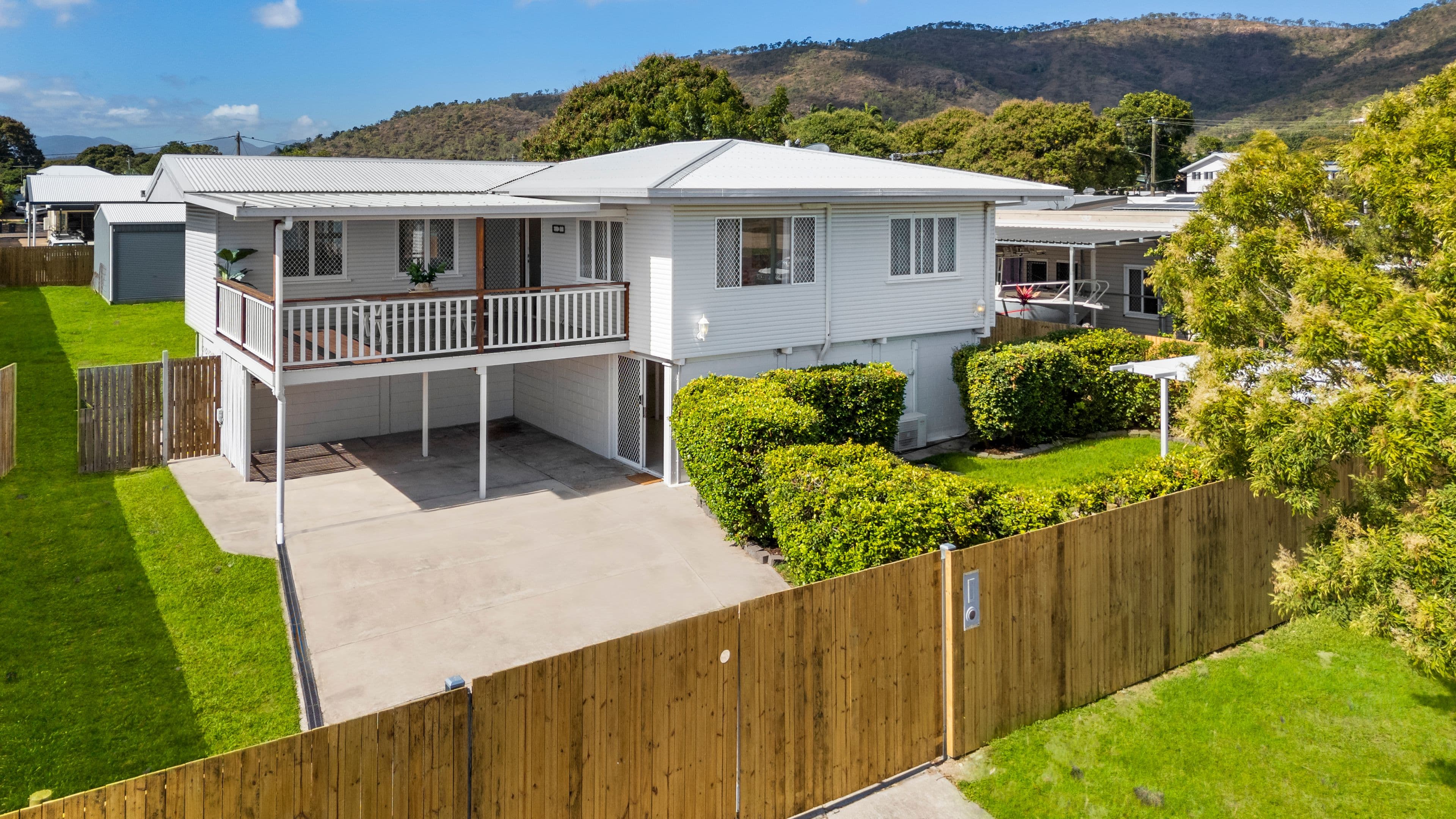 15 Dommett Street, Wulguru QLD 4811, Wulguru - Image 1