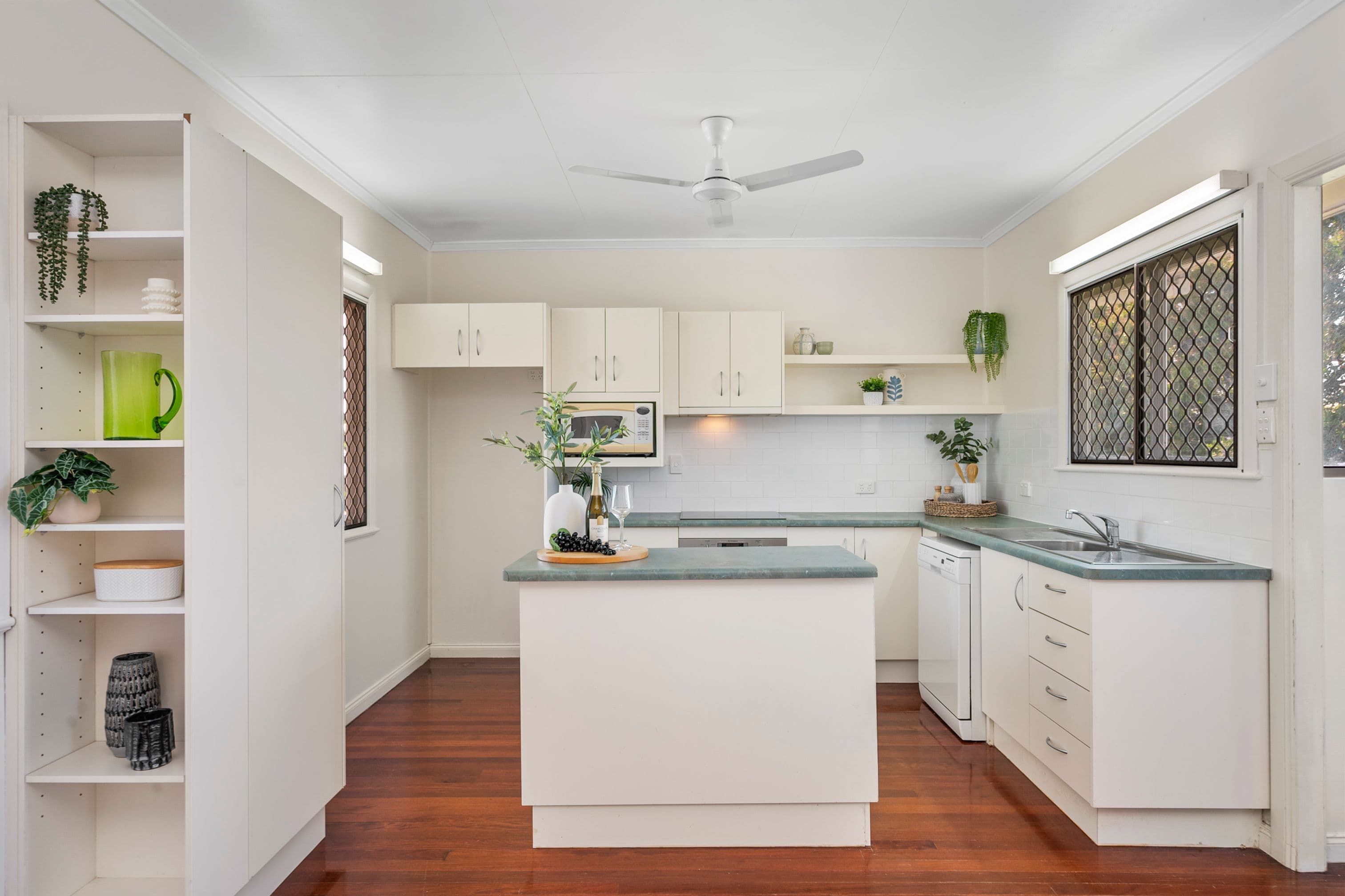 15 Dommett Street, Wulguru QLD 4811, Wulguru - Thumbnail 4