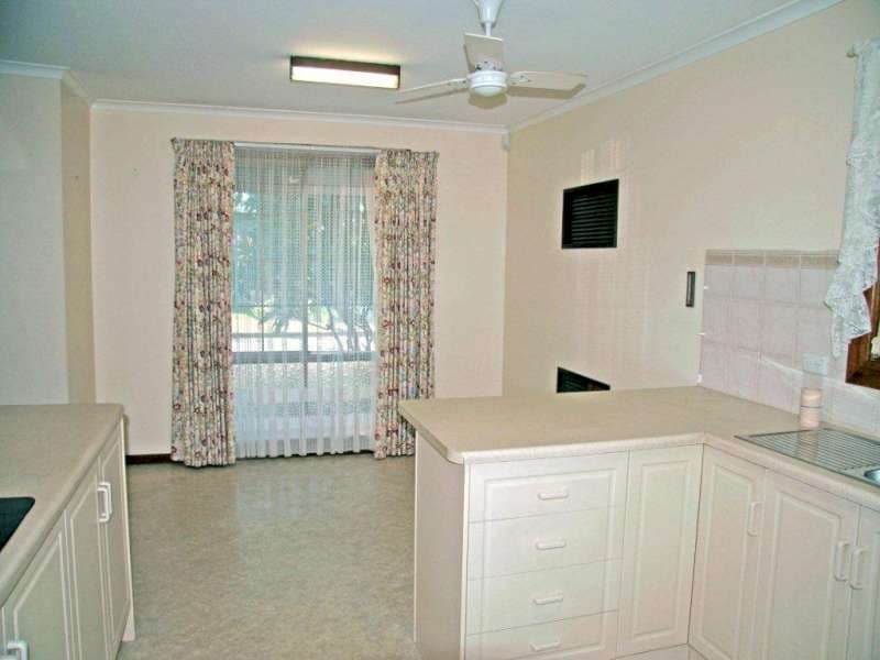 2 Yaldara Road, PARALOWIE SA 5108, Paralowie - Thumbnail 4