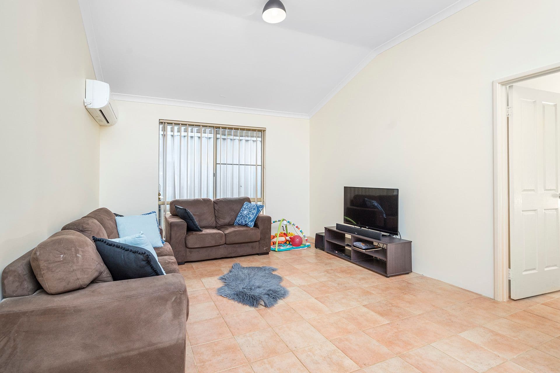 3 Mildwaters Place, Mount Tarcoola WA 6530, Mount Tarcoola - Thumbnail 5