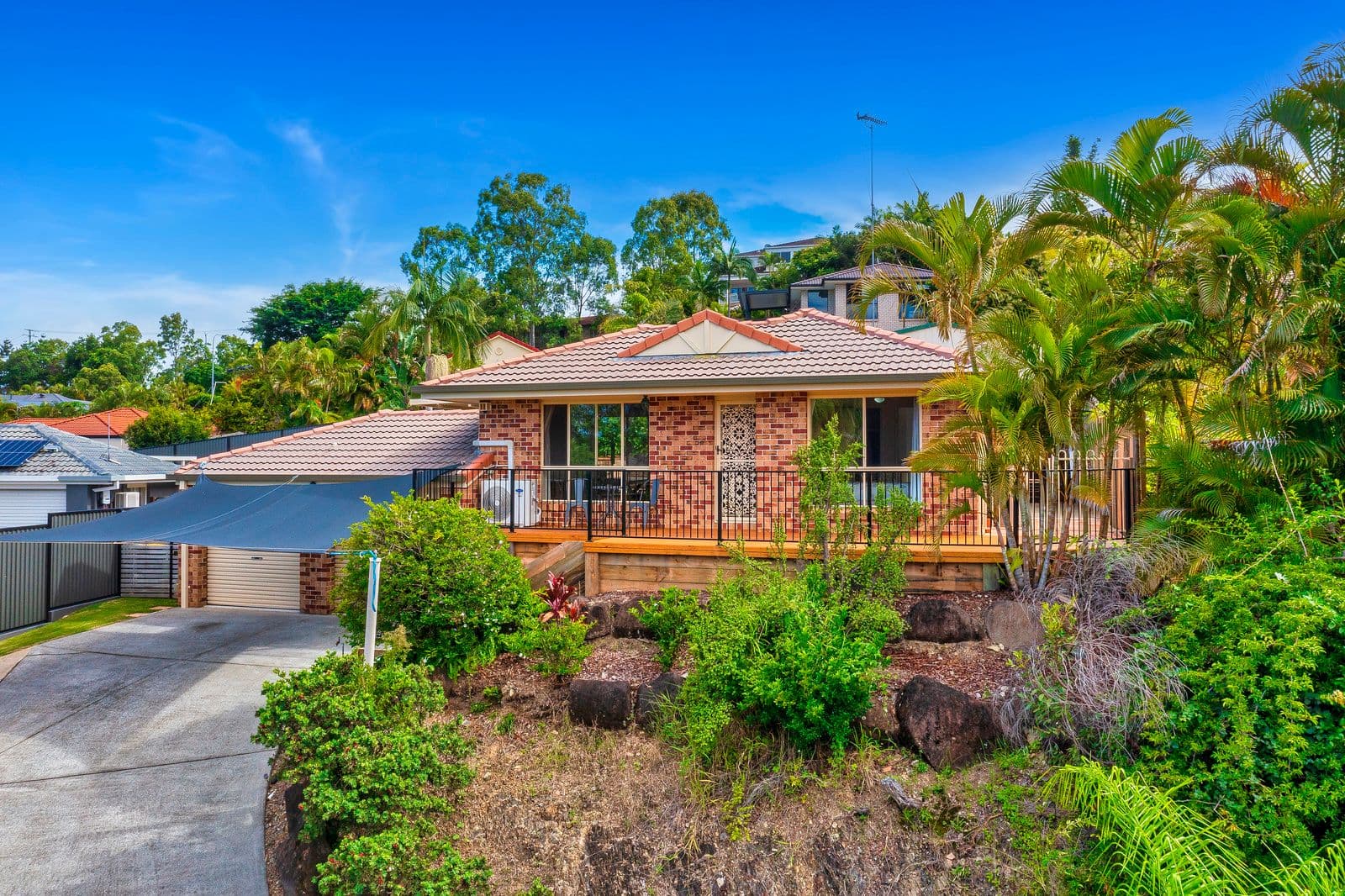 122 Universal Street, Oxenford QLD 4210, Oxenford - Thumbnail 2