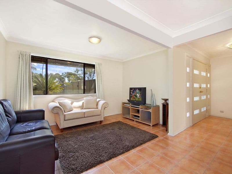2 Burdekin Place, ENGADINE NSW 2233, Engadine - Thumbnail 3