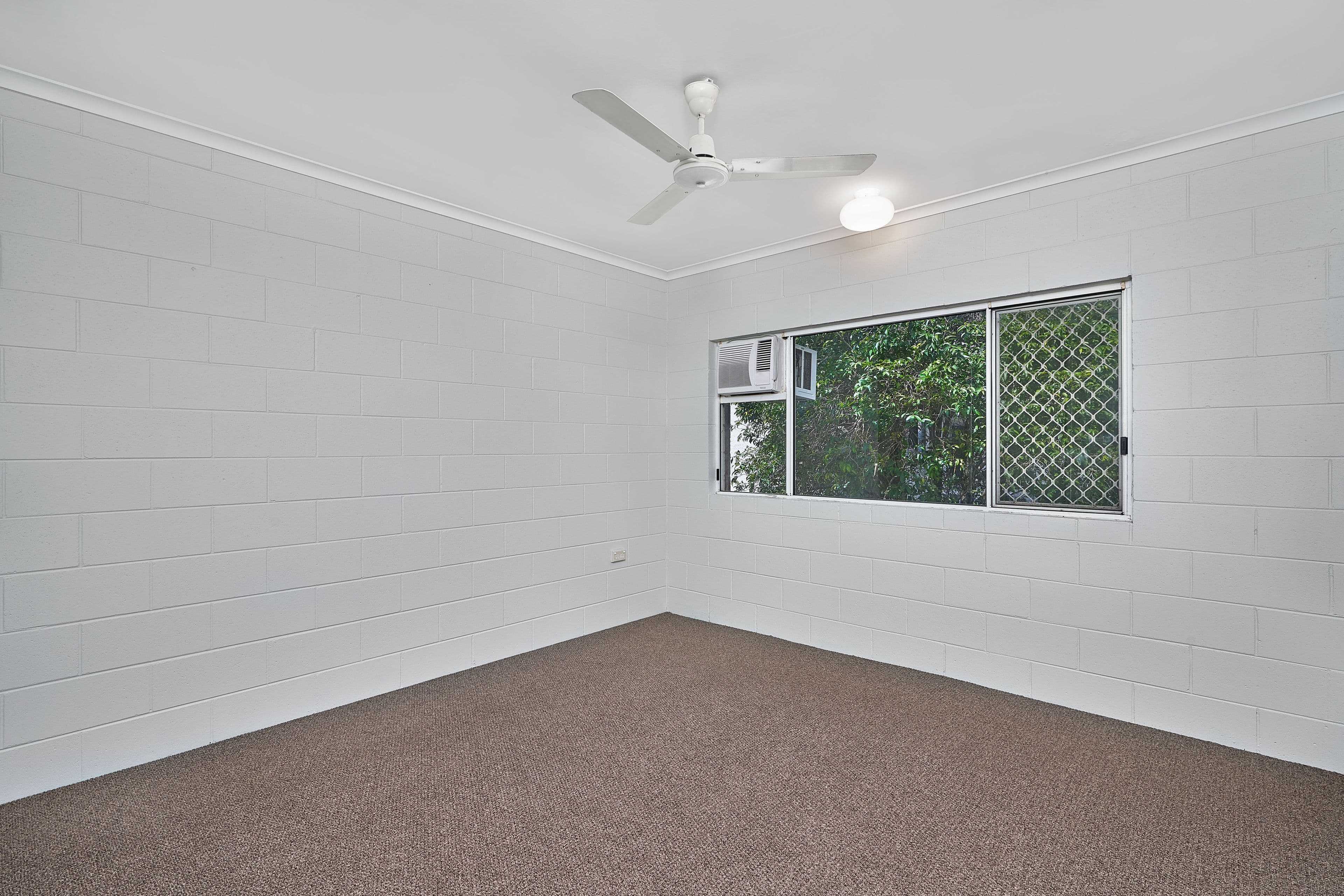 21-23 Sandown Close, Woree QLD 4868, Woree - Thumbnail 4