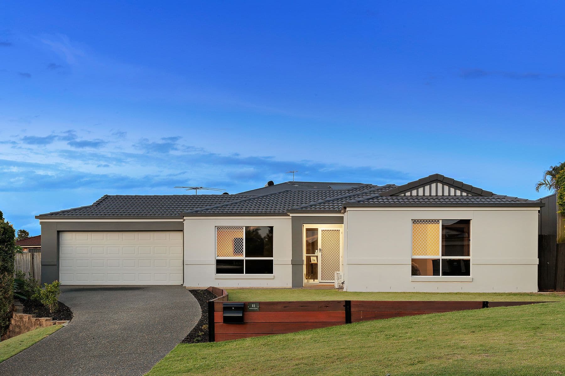 11 Cinear Court, Regents Park QLD 4118, Regents Park - Image 1