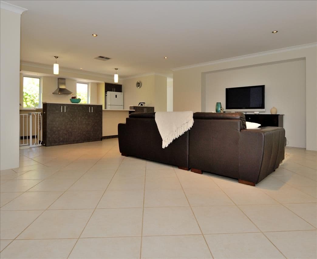 26 Welara Circle, HENLEY BROOK WA 6055, Henley Brook - Thumbnail 6