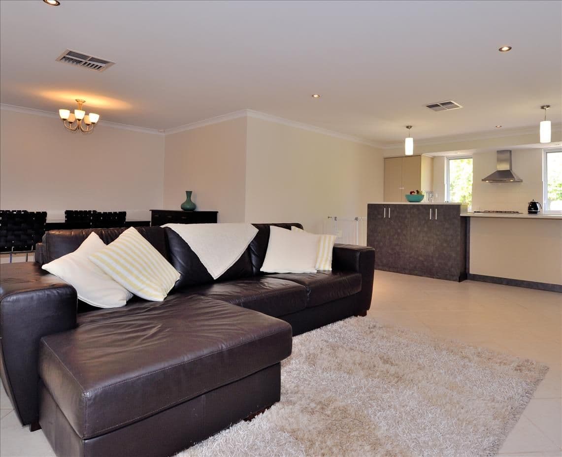 26 Welara Circle, HENLEY BROOK WA 6055, Henley Brook - Thumbnail 8