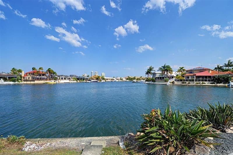 71 Cockleshell Court, RUNAWAY BAY QLD 4216, Runaway Bay - Thumbnail 5