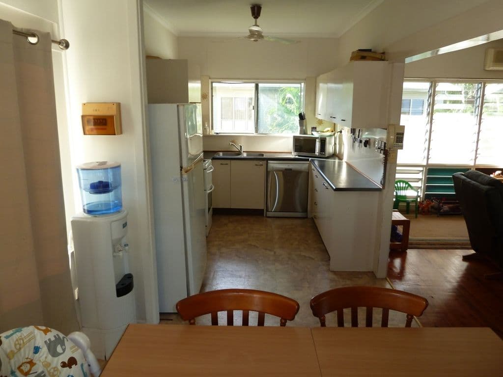 73 Giles Street, KATHERINE NT 0850, Katherine - Thumbnail 3