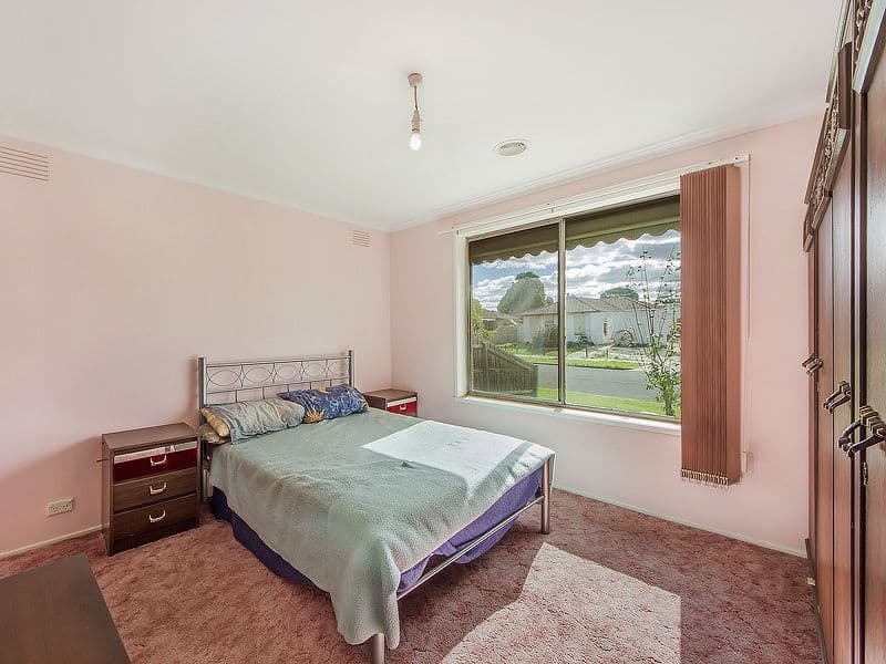 161 Denton Avenue, ST ALBANS VIC 3021, St Albans - Thumbnail 5