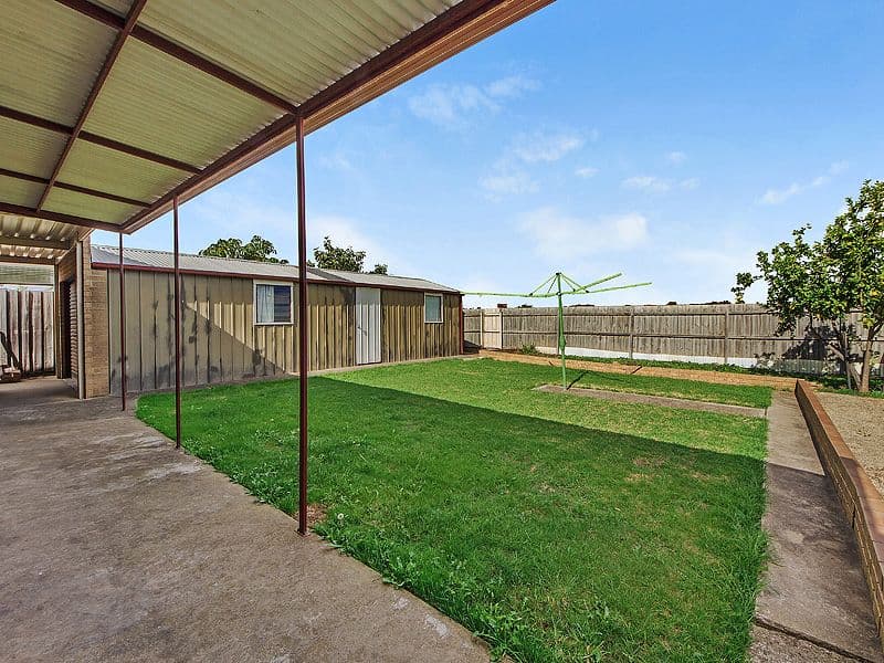 161 Denton Avenue, ST ALBANS VIC 3021, St Albans - Thumbnail 7