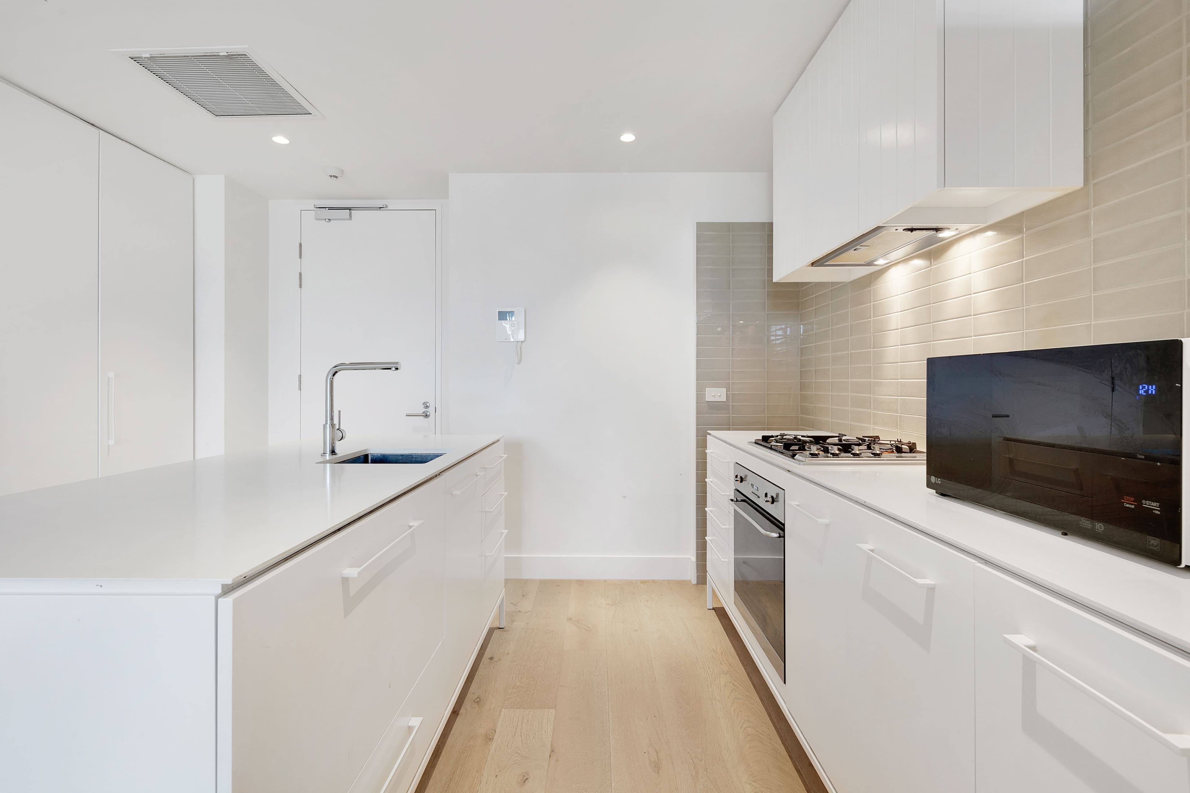 4-8 Bank Street, West End QLD 4101, West End - Thumbnail 3