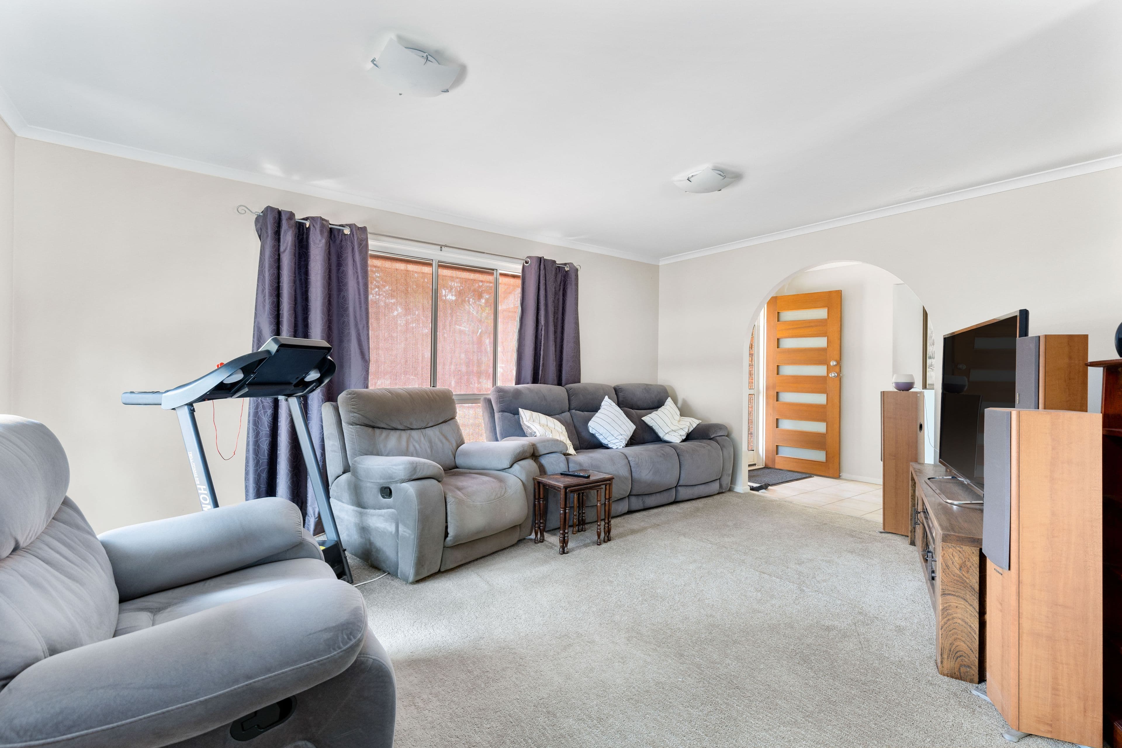 9 Oxley Court, Emerald QLD 4720, Emerald - Thumbnail 5