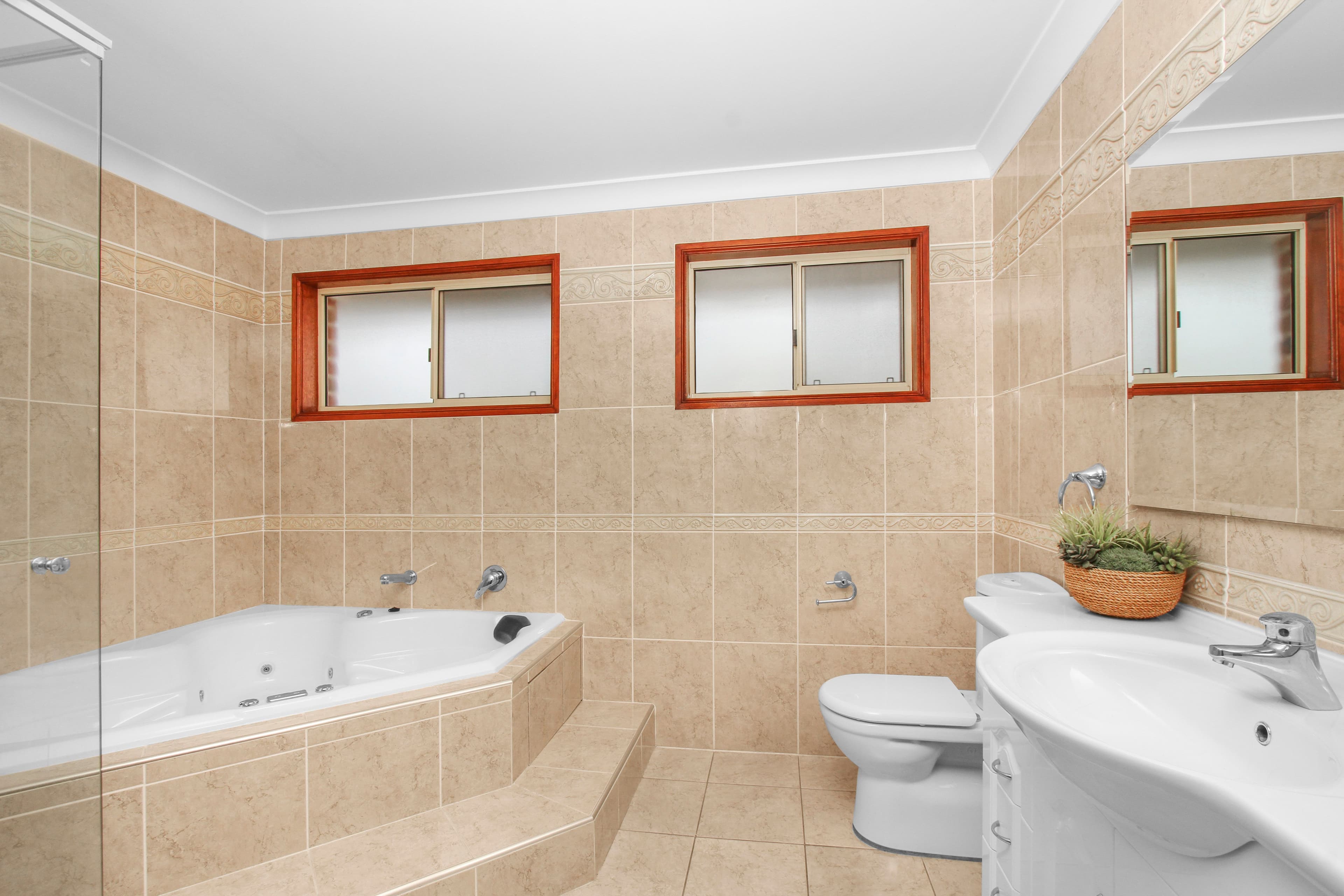 25 Waterhouse Street, Abbotsbury NSW 2176, Abbotsbury - Thumbnail 3
