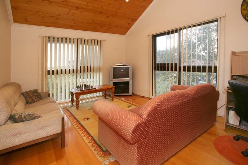8 Trent Court, NOTTING HILL VIC 3168, Notting Hill - Thumbnail 5