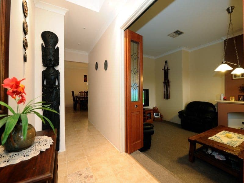 19 Aberdeen Court, Banora Point, NSW, 2486, Terranora - Thumbnail 5