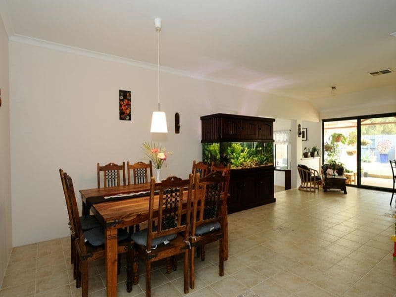 19 Aberdeen Court, Banora Point, NSW, 2486, Terranora - Thumbnail 7