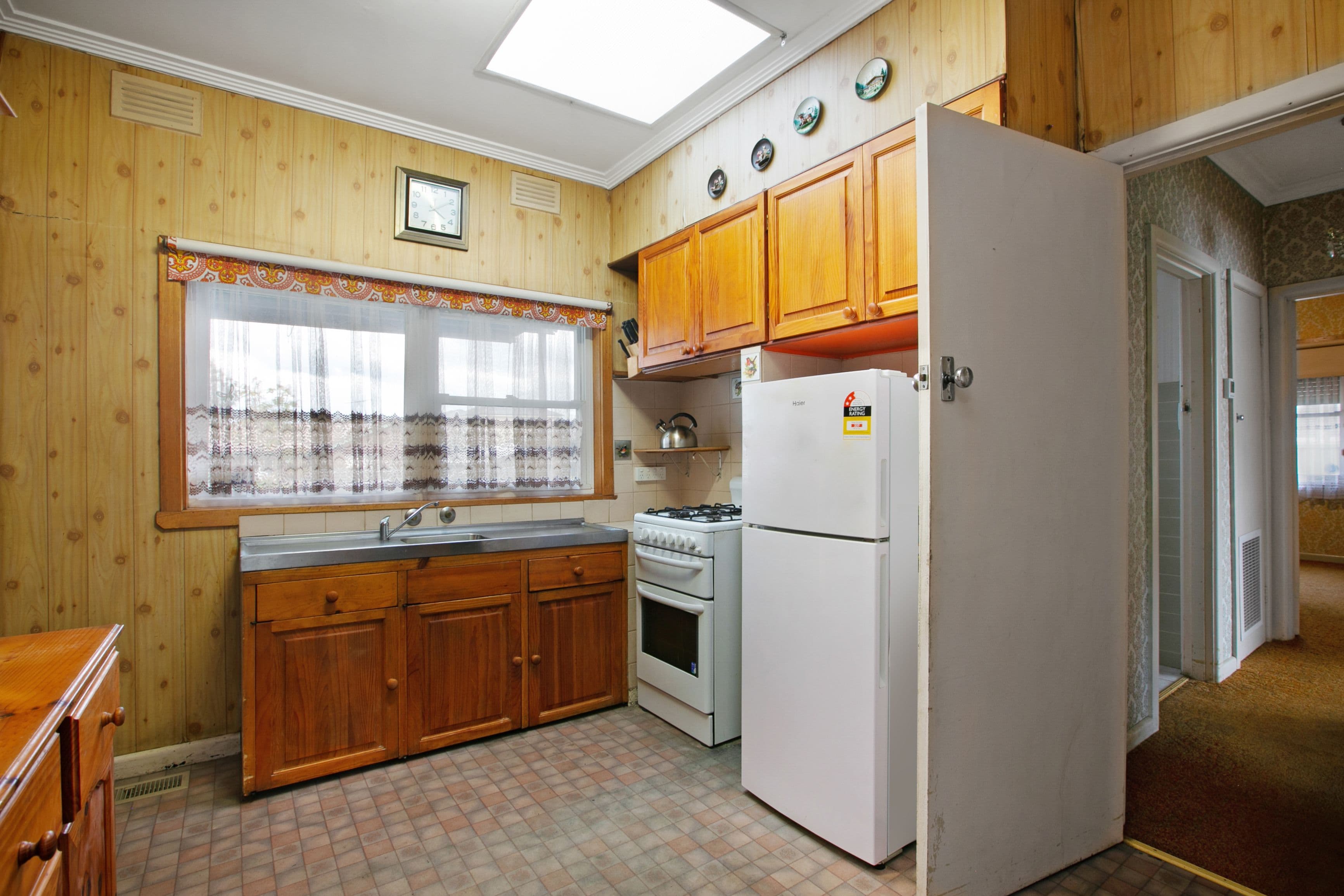 41 Purinuan Road, Reservoir VIC 3073, Reservoir - Thumbnail 5