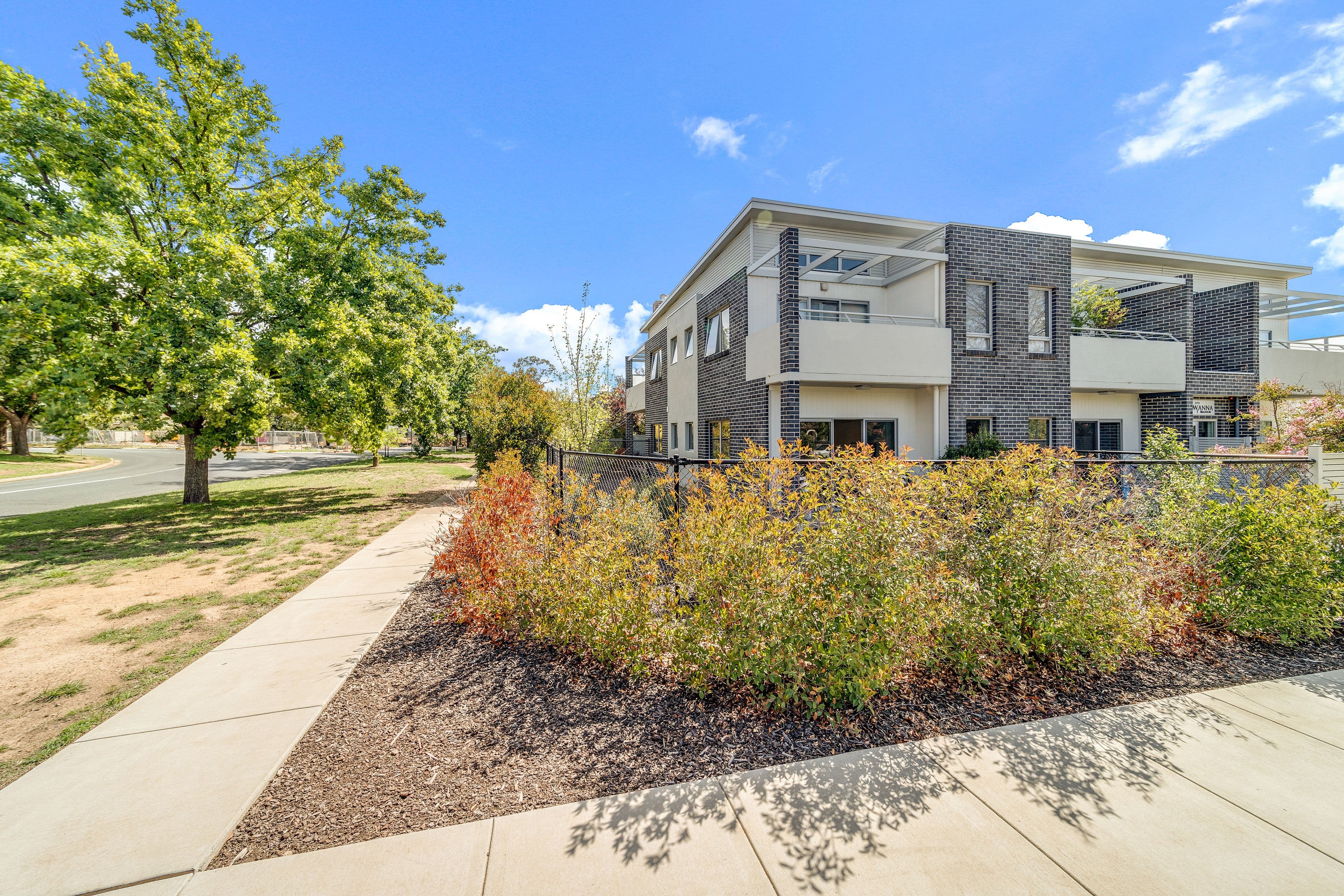 7 Lowanna Street, Braddon ACT 2612, Braddon - Image 1