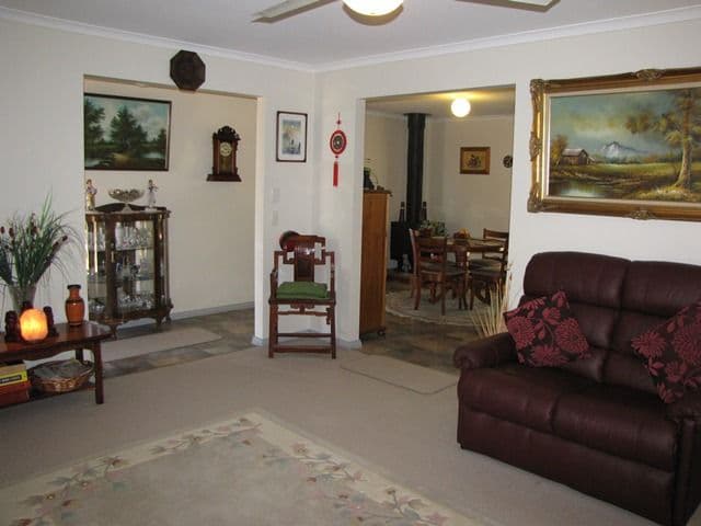 4 Nalara Avenue, LOXTON SA 5333, Loxton - Thumbnail 6