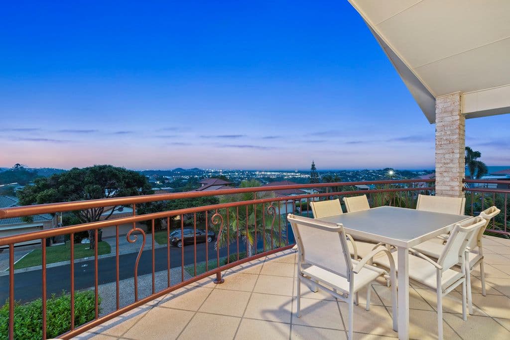 13 Kinross Close, Banora Point - Thumbnail 2