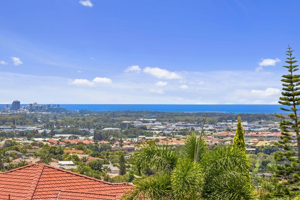 13 Kinross Close, Banora Point - Thumbnail 3