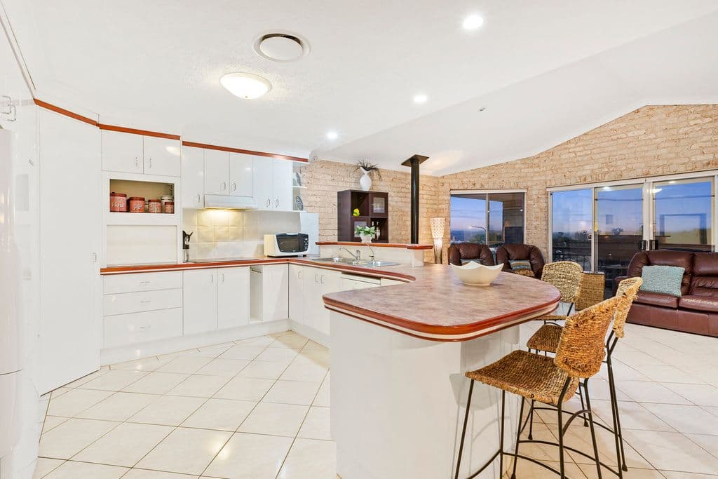 13 Kinross Close, Banora Point - Thumbnail 4