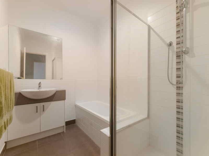 30 Gairloch Drive, FRANKSTON VIC 3199, Frankston - Thumbnail 5