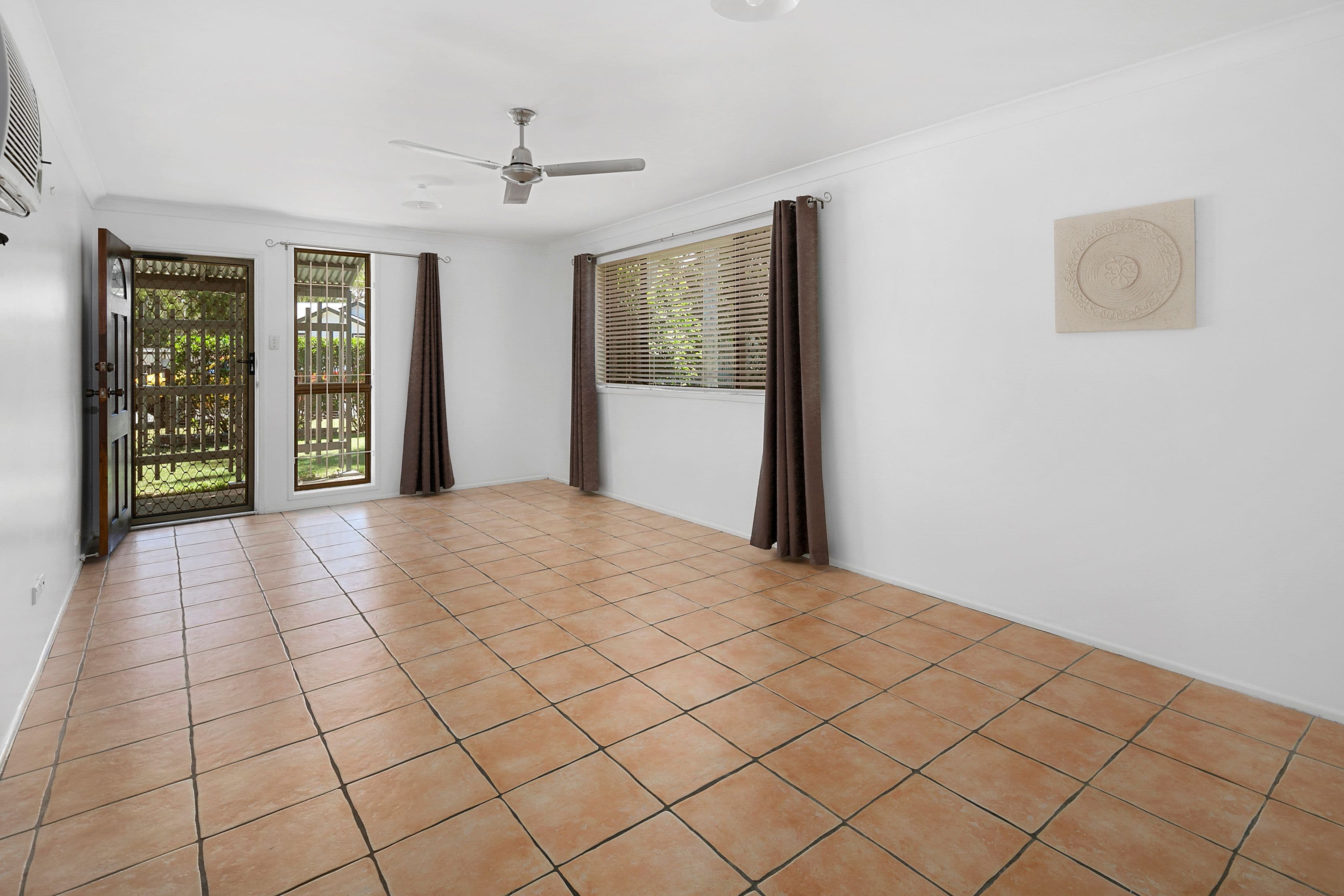 47 Leon Street, Thorneside QLD 4158, Thorneside - Thumbnail 3