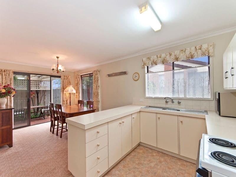16 Howard Street, WARRNAMBOOL VIC 3280, Warrnambool - Thumbnail 2