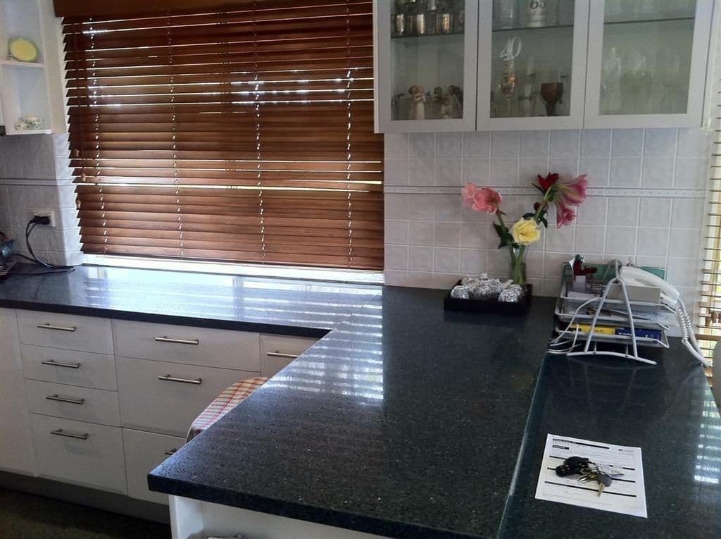 457 Charlton Esplanade, TORQUAY QLD 4655, Torquay - Thumbnail 4