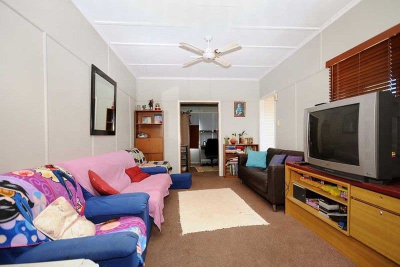 304 Bridge Street, NEWTOWN QLD 4350, Newtown - Thumbnail 3