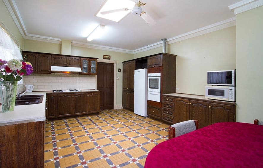 14 Patrick Close, GREENSBOROUGH VIC 3088, Greensborough - Thumbnail 3