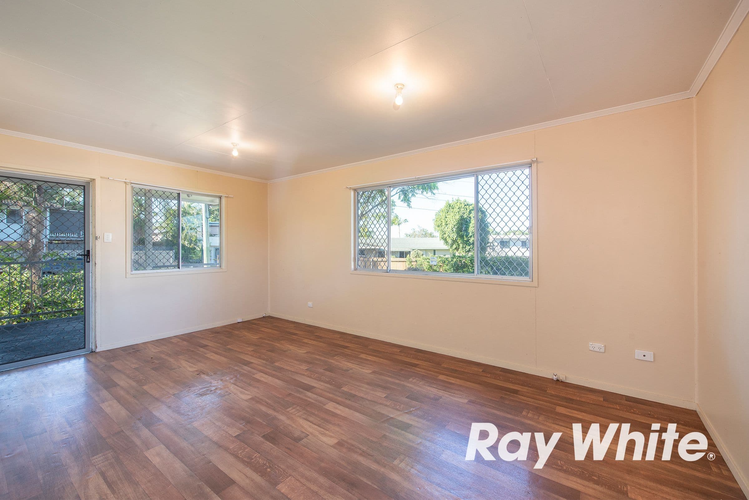 8 Jarrah Crescent, Logan Central QLD 4114, Logan Central - Thumbnail 3