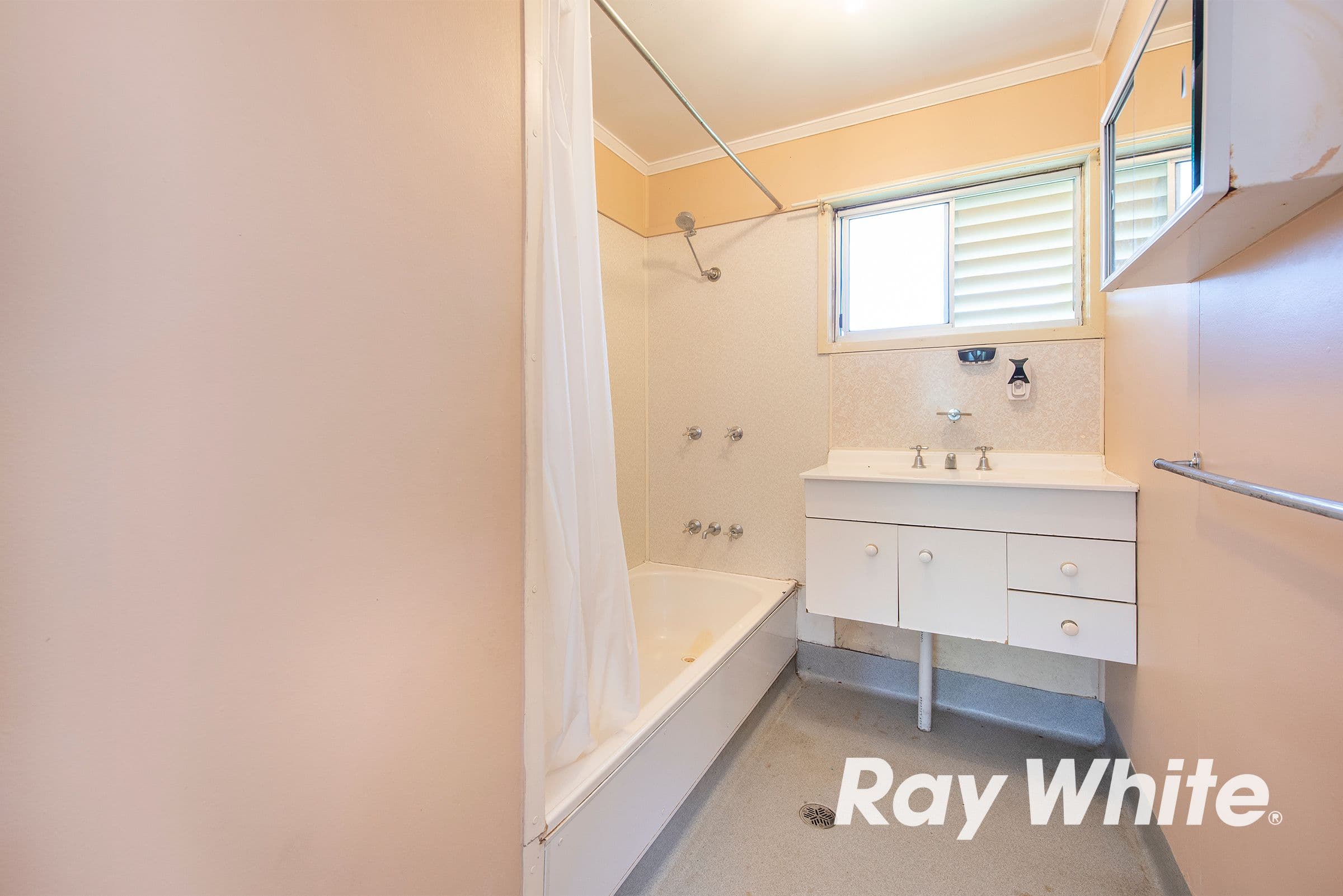 8 Jarrah Crescent, Logan Central QLD 4114, Logan Central - Thumbnail 7