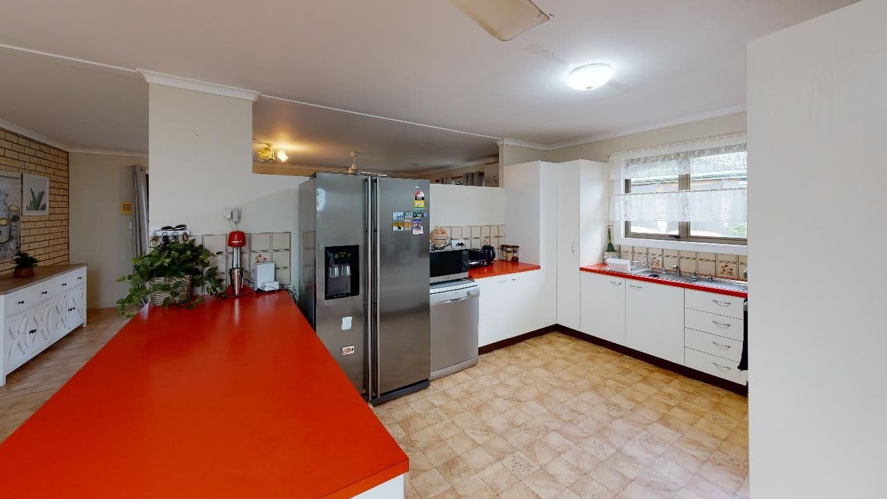 109 Meson Street, Gayndah QLD 4625, Gayndah - Thumbnail 5