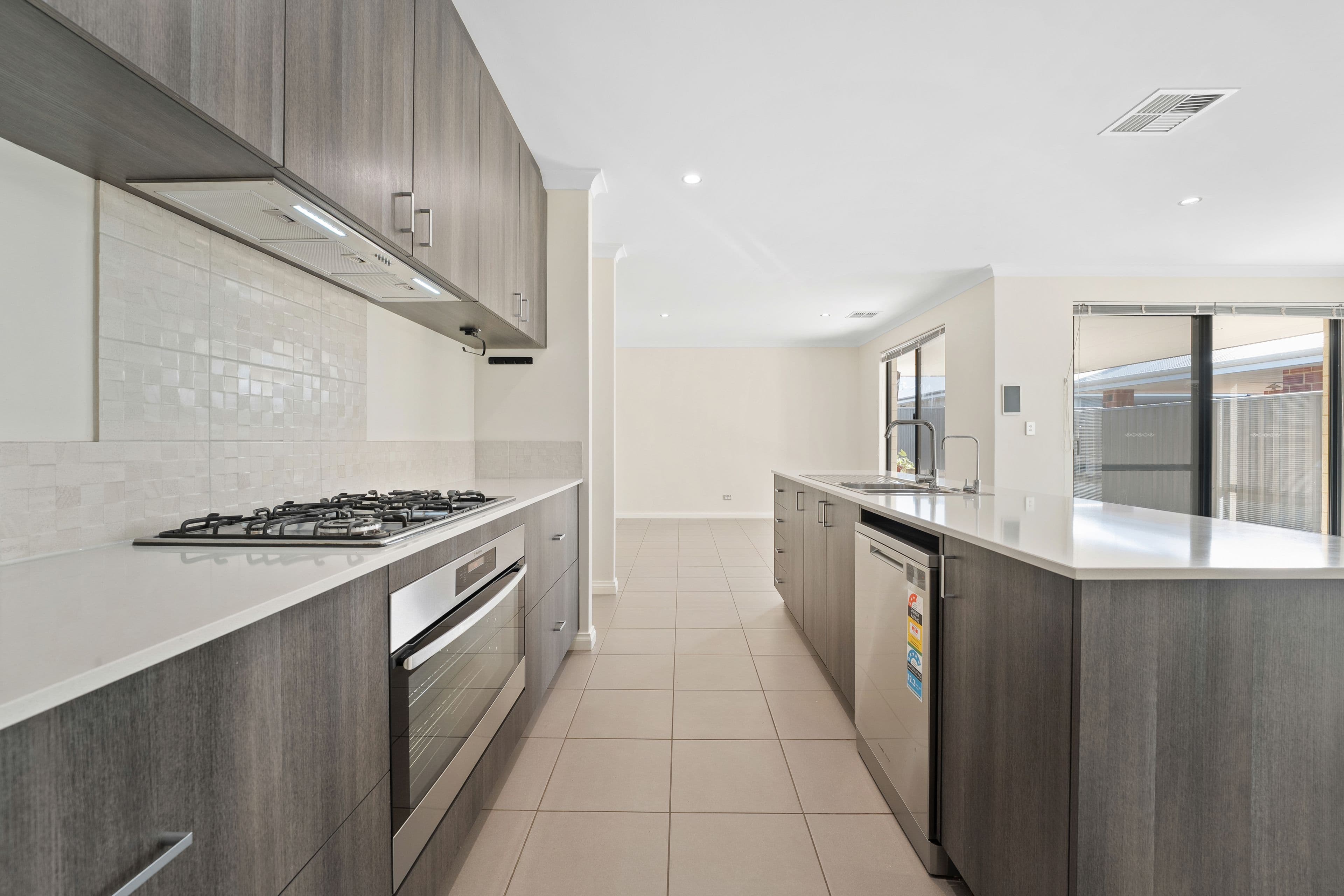 19 Sublime Road, Baldivis WA 6171, Baldivis - Thumbnail 2