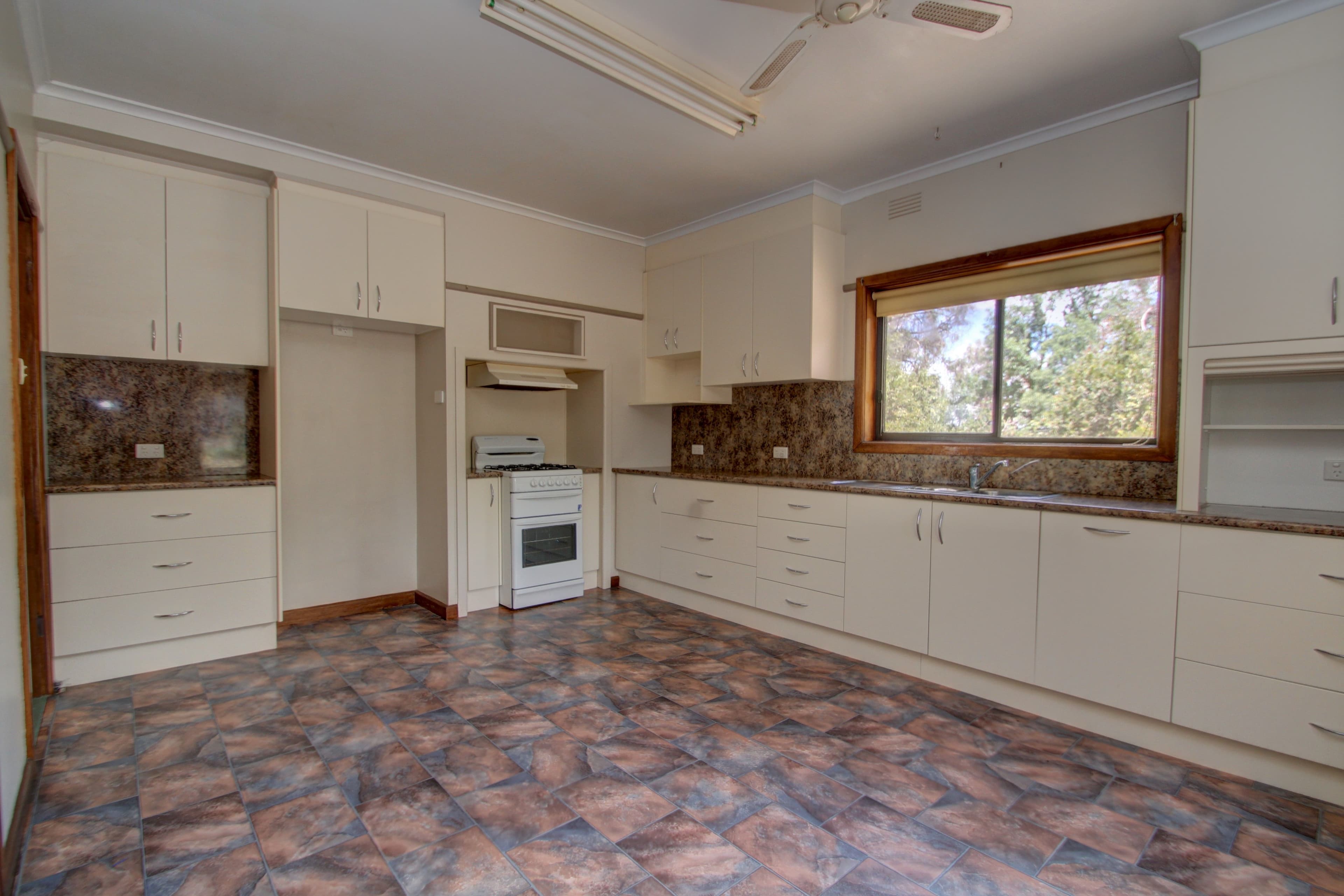 159 Jutland Road, Invergordon VIC 3636, Invergordon - Thumbnail 3