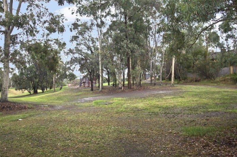 10 Maskell Crescent, LOWER PLENTY VIC 3093, Lower Plenty - Thumbnail 7