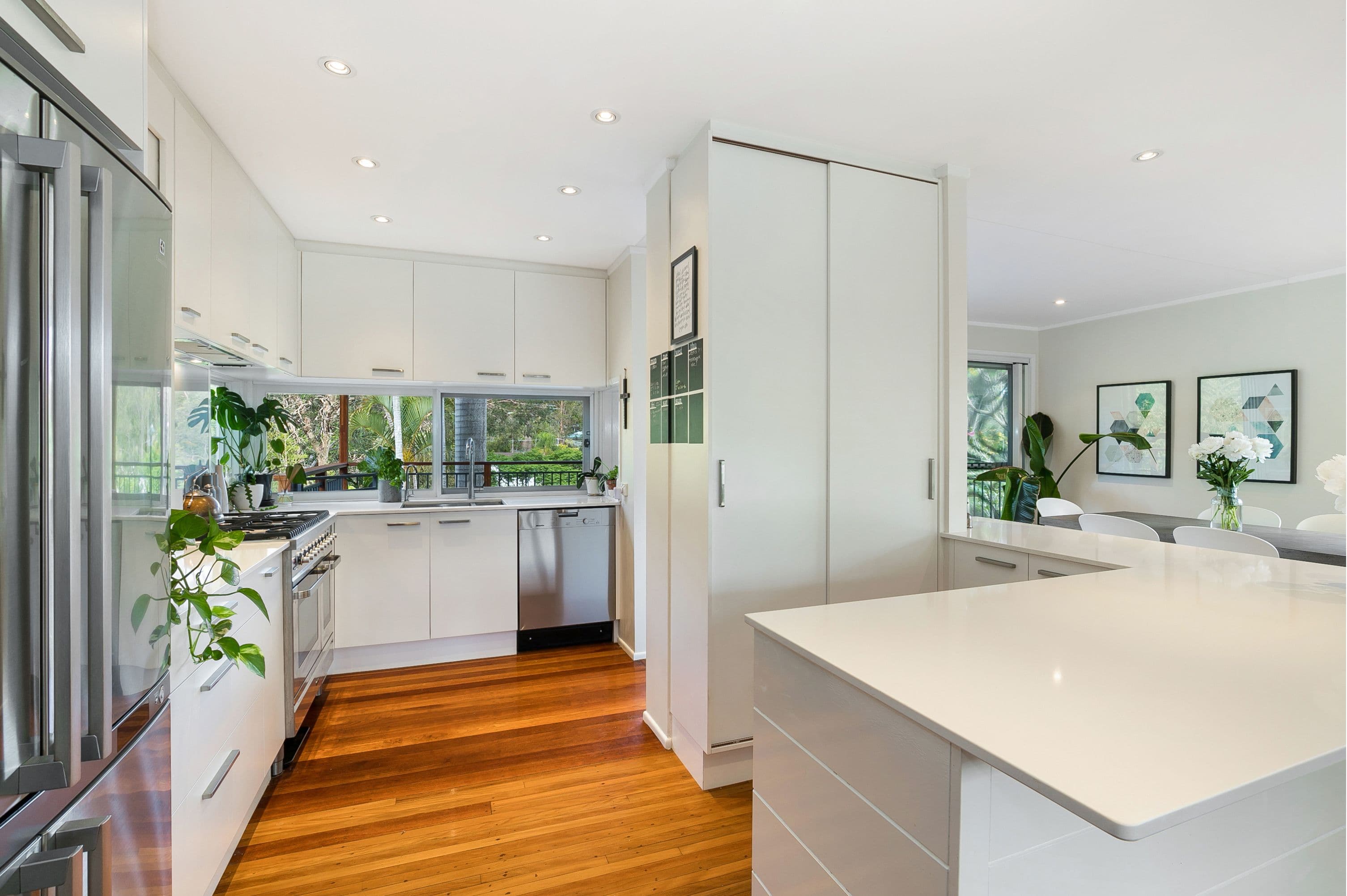 13 Rialanna Street, Kenmore QLD 4069, Kenmore - Thumbnail 4
