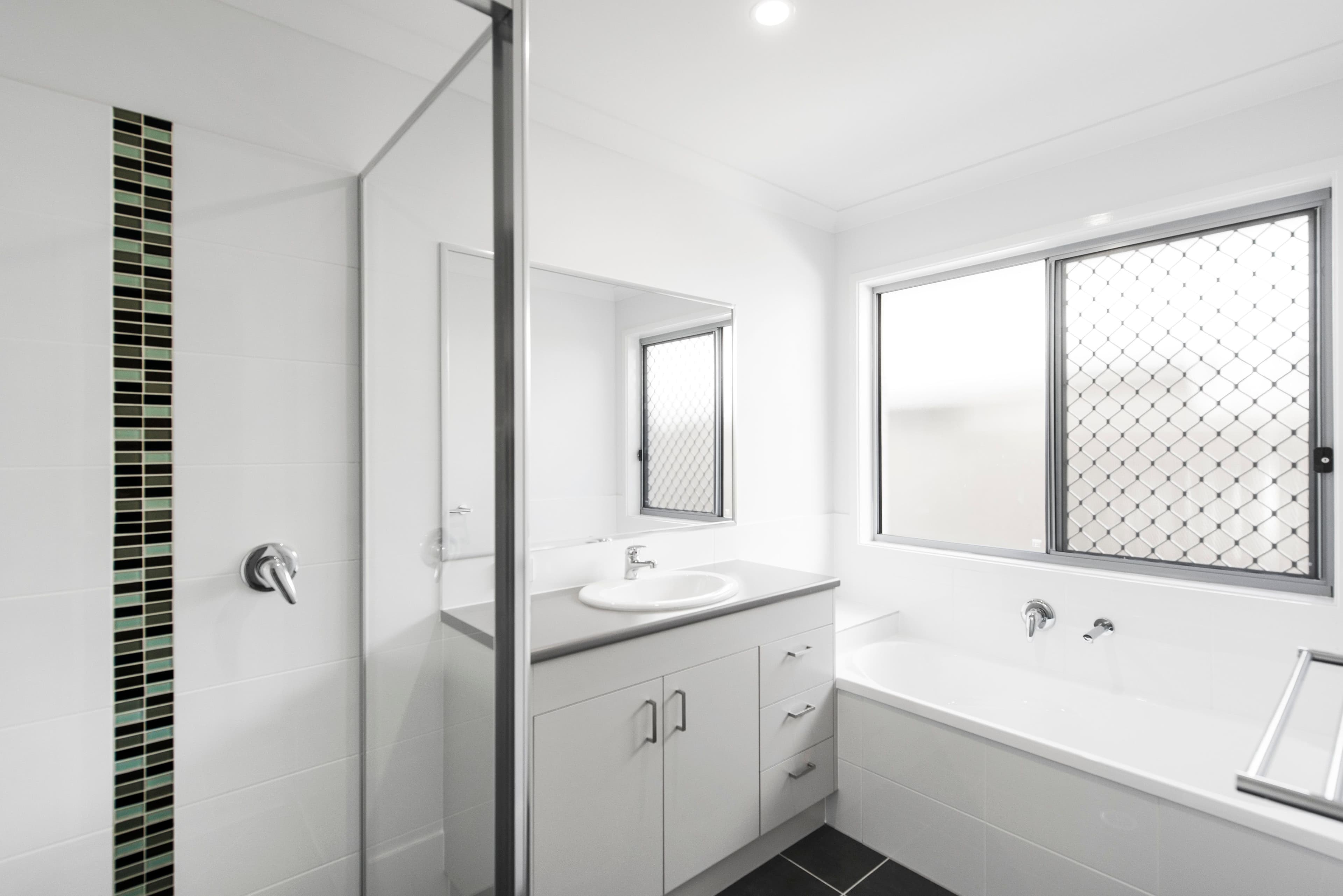 30 Hollanders Crescent, Ormeau Hills QLD 4208, Ormeau Hills - Thumbnail 3