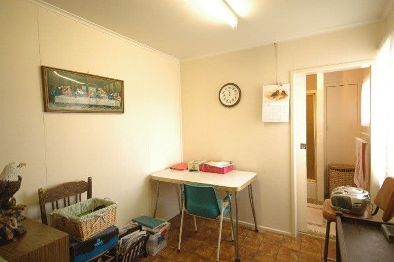 10 Rob Street, NEWTOWN QLD 4350, Newtown - Thumbnail 7